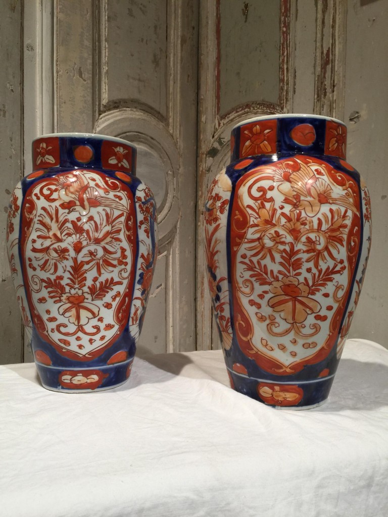Paire de vases Japon XIX ème siècle.
