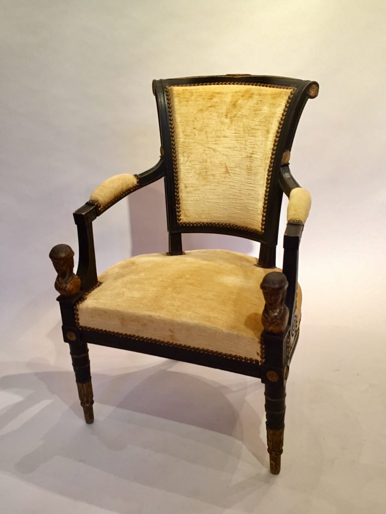 Fauteuil et chaise d’époque Directoire.