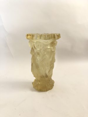 Vase en verre pressé des années 1940/1950.