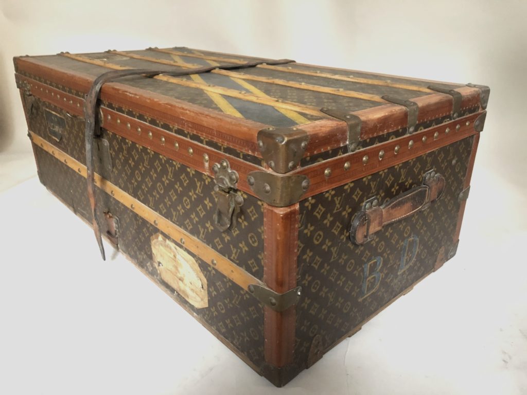 Malle Louis VUITTON des années 1925.