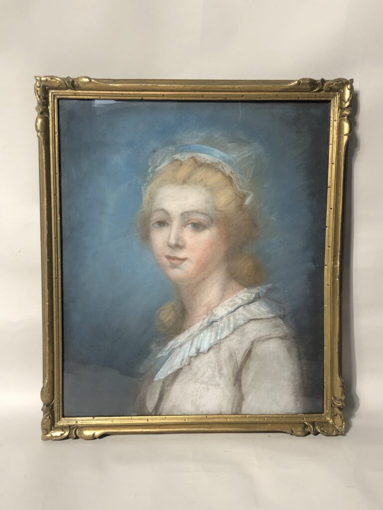 Portrait de jeune femme au pastel, style XVIII ème siècle.