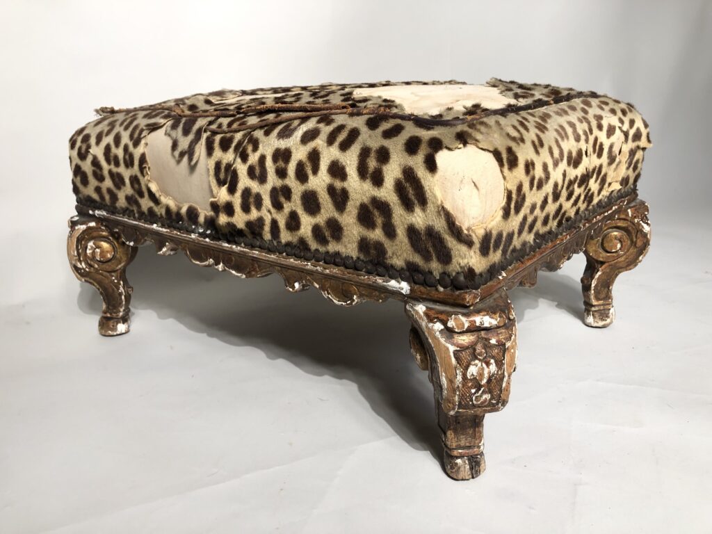 Tabouret d’époque Régence.