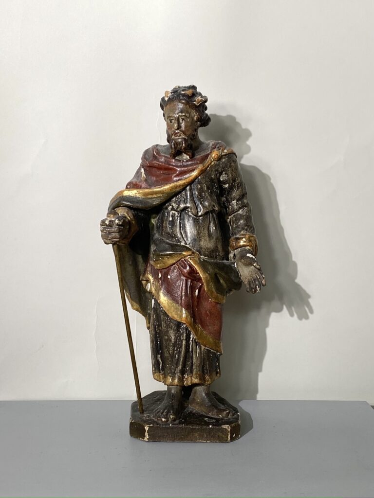 Saint en bois sculpté, d’époque milieu XVIII ème.