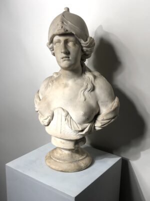 Buste de Minerve d’époque du XVII ème siècle. 12500€.
