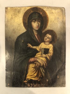La Vierge et l’Enfant Jésus d’époque XVII ème siècle peint sur cuivre. 630€.