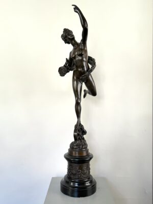 Allégorie représentant une femme sur la roue de la fortune.1600€.